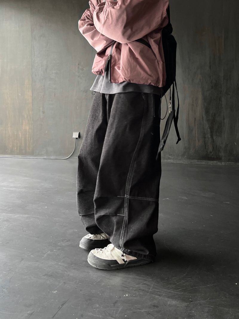 NEEDLELOW（ニードルロウ）の「レッグスティッチデニムパンツ（パンツ）」