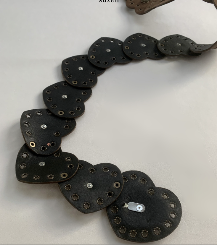 Deuca Vintage Heart Belt
