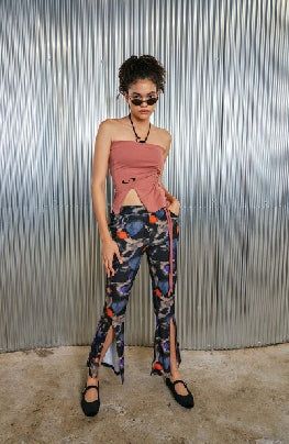 overlock slit pants _ black