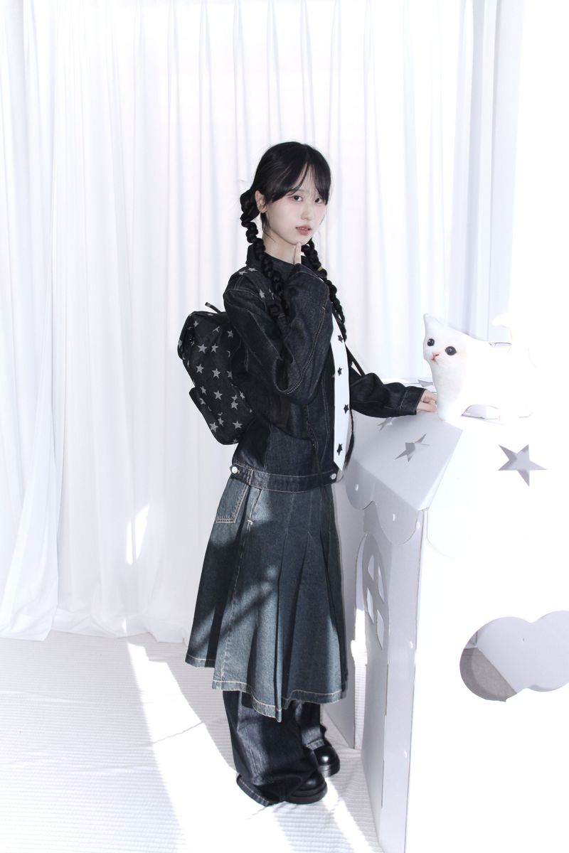 star pattern denim pocket backpack