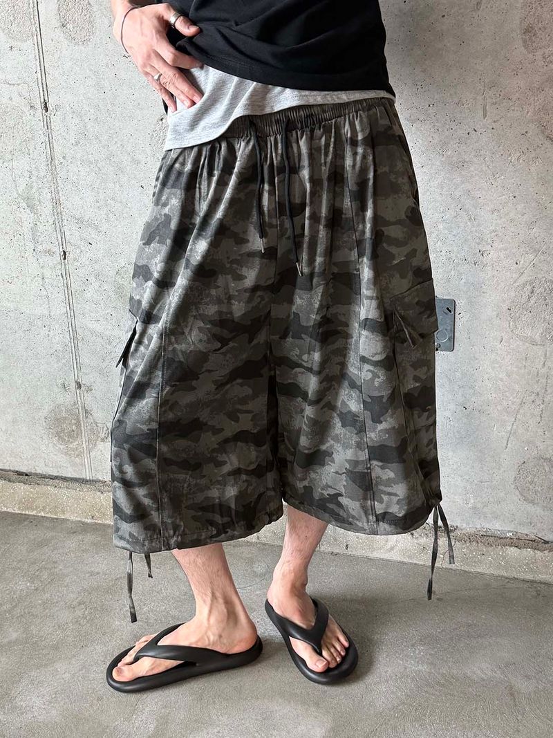 LAURANT（ロラン）の「Washed camo cargo bremuda pants(2color)（Pants）」