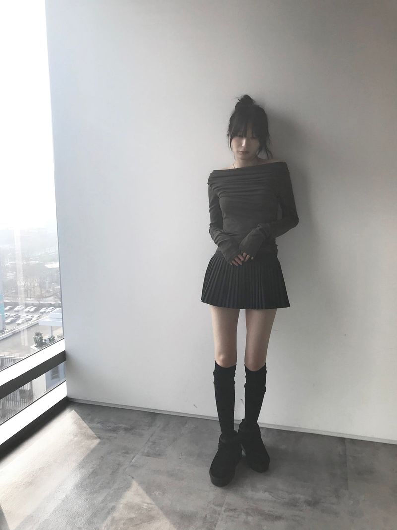 pony pleats skirt (3c)