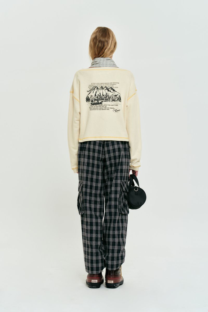 NOMAD GRAPHIC SWEATSHIRT [SAND]