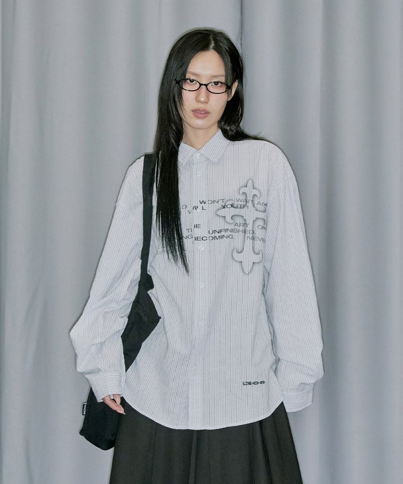 Cross Graphic Stripe Overfit Shirt - BLUE
