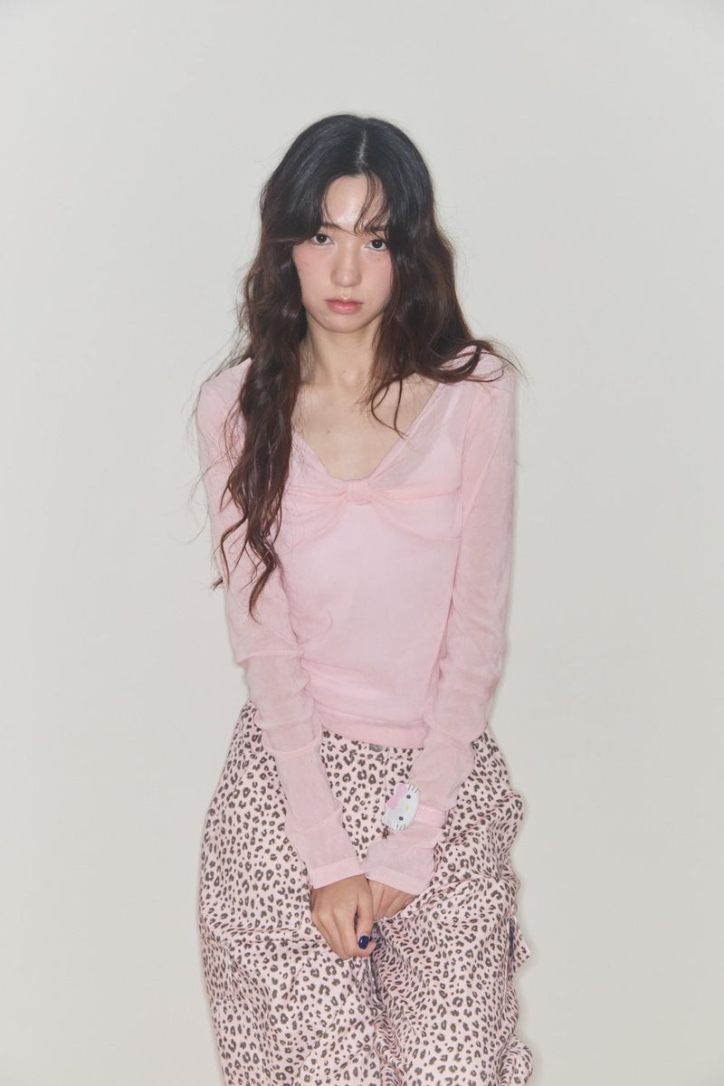 SHERRY RIBBON VELVET TOP (PINK)