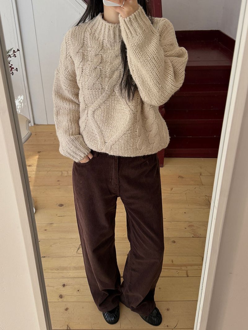 [MADE] MUHR HIGH-NECK CABLE KNIT