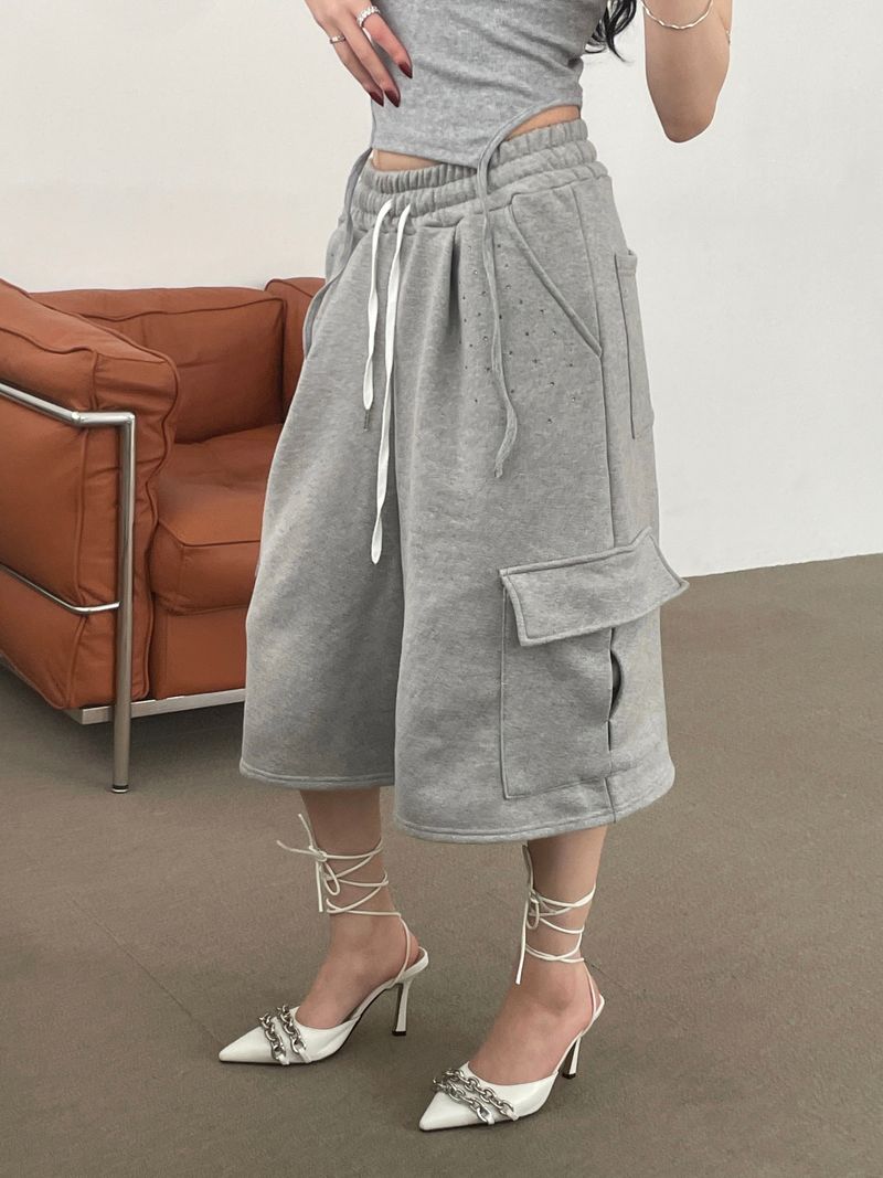 Cubic Bermuda pants