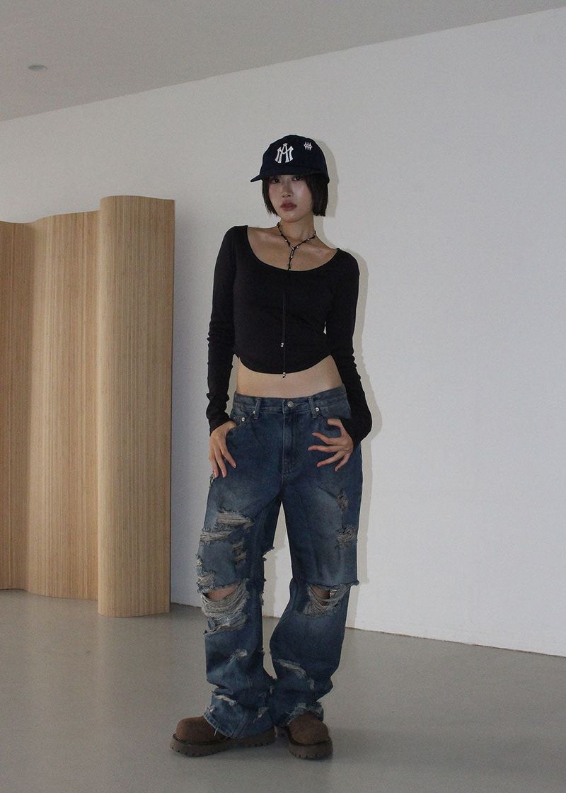 DAMAGE DIRTY DENIM