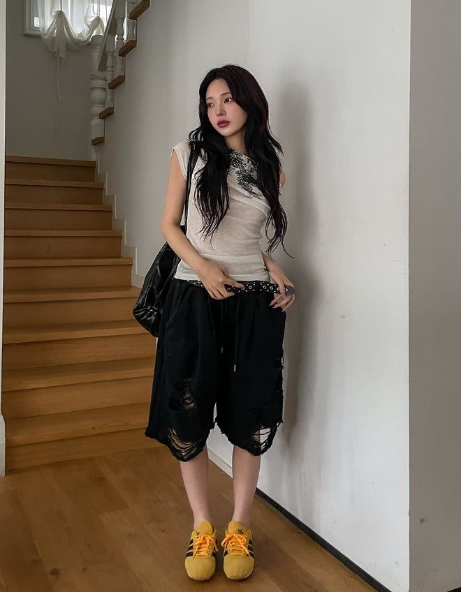 Motif Damage Banding Bermuda Pants