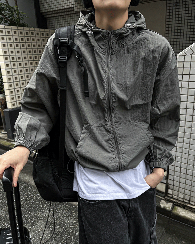 COSYHARU(コシハル)の「arc-in crop hood windbreaker(Jackets/Outerwear)」
