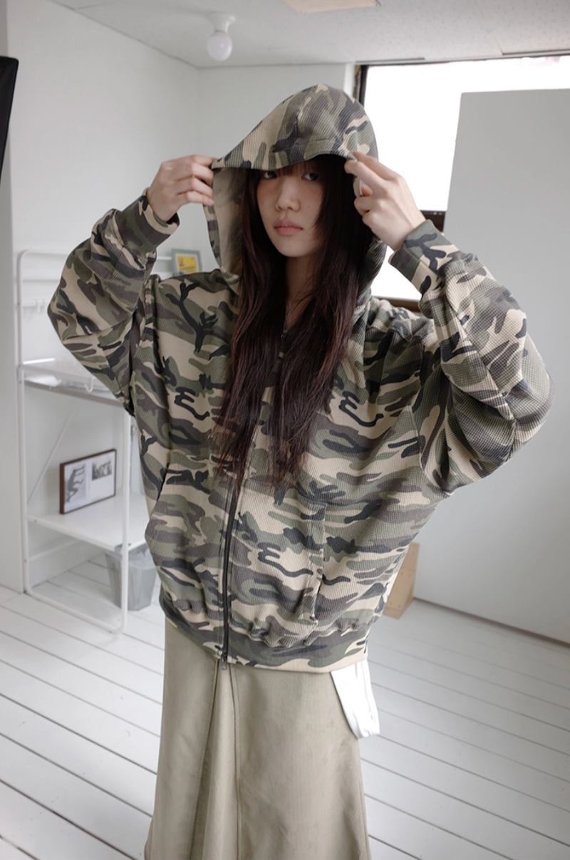 camo waffle hood zip-up