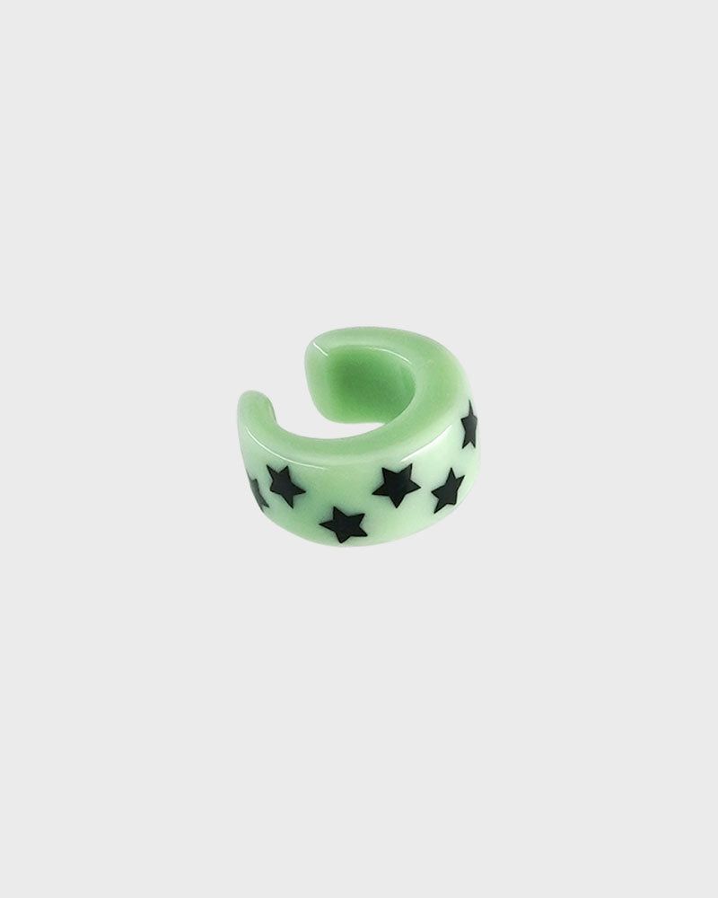 it doesn't matter.（イットダズントマッター）の「[Formica] レッツイヤーカフ (Green)（アクセサリー）」