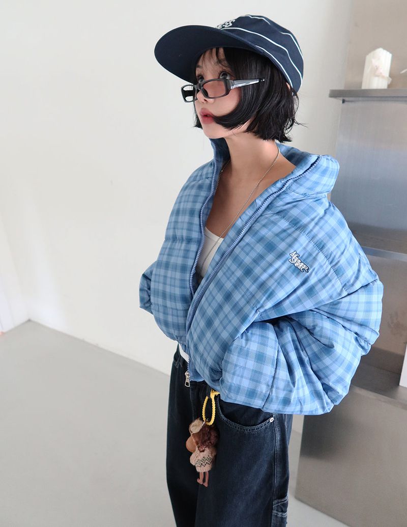 Delight-J（ディライトジェイ）の「Bobby Checkered Cropped Padded Jacket（Jackets/Outerwear）」