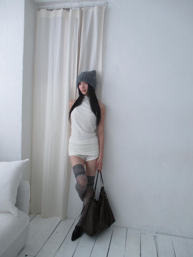 timelineseoul（タイムラインソウル）の「fur shorts（Pants）」