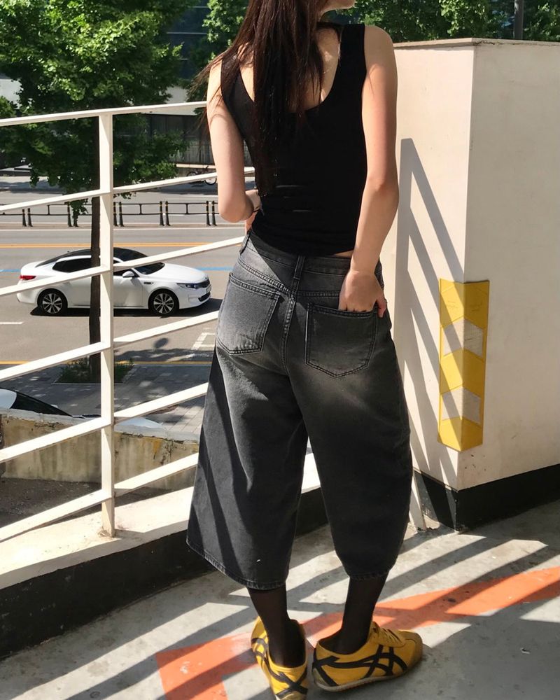 Acher sleeveless