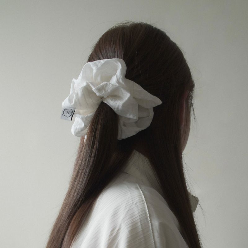 TUTEOGI ‘Rhythm’ scrunchie #002 (L size)