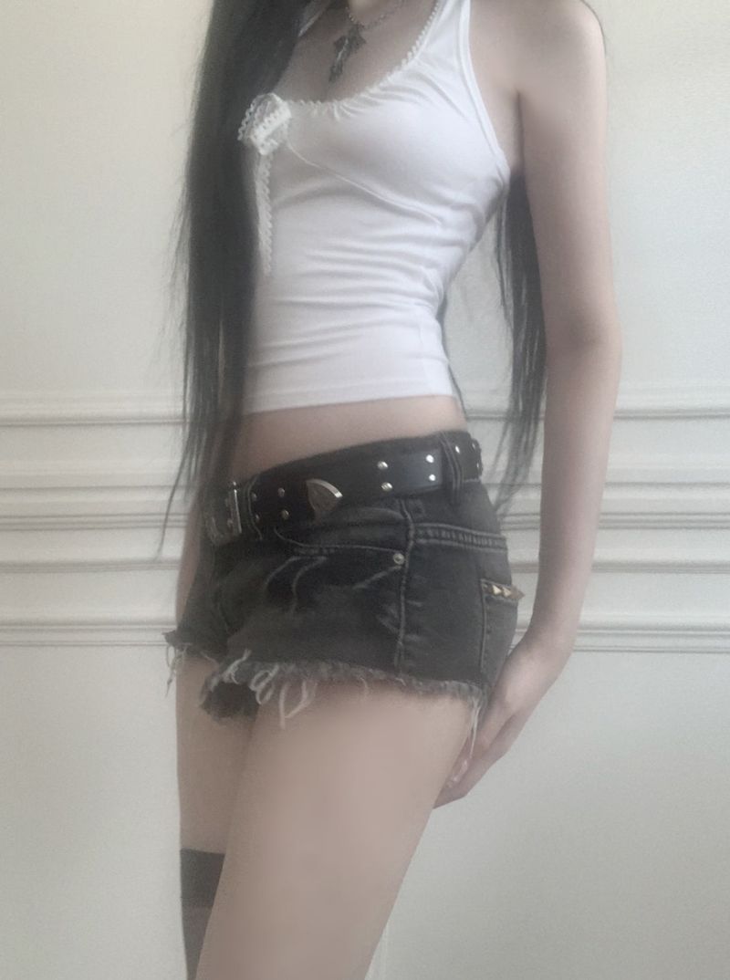 Tenny Dark Blue Damage Shorts