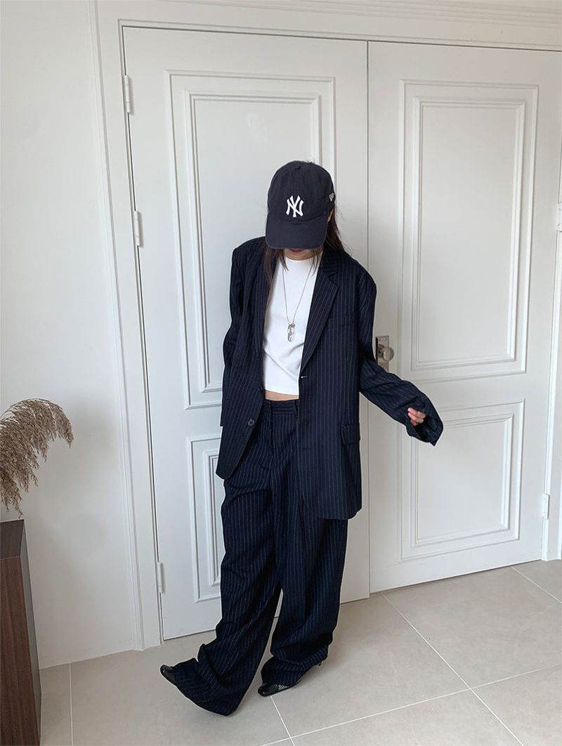 PAPERMOON PIN STRIPE PLEATE TROUSER