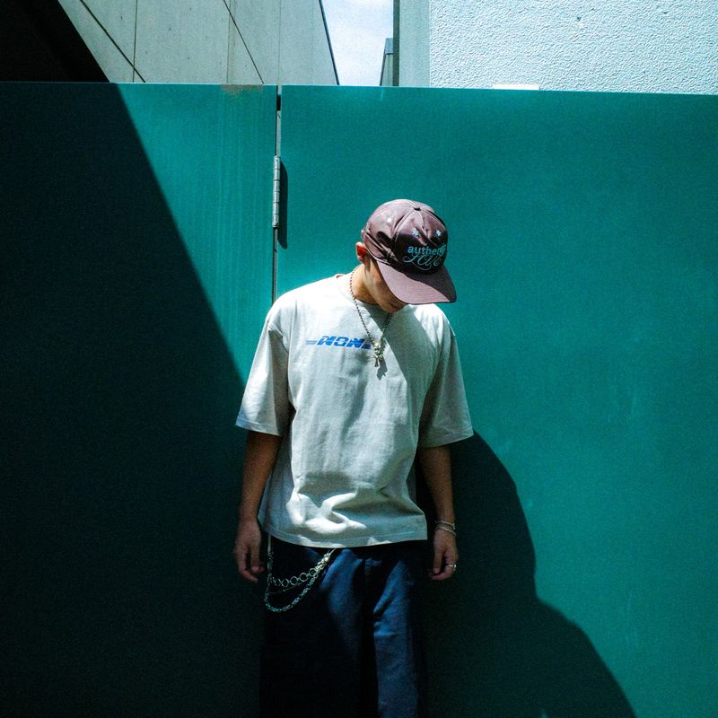 neversaynever®︎（ネバーセイネバー）の「Driver's Tee -gray-（Tops）」