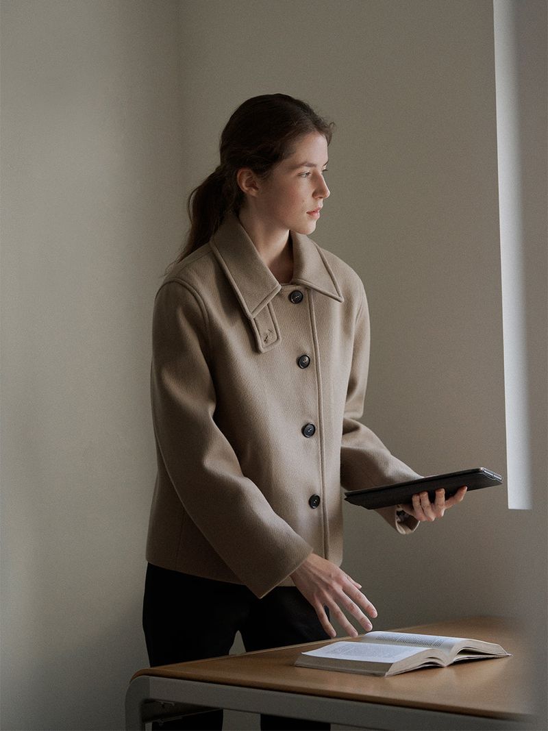 URAGO（ユラゴ）の「Soft wool half coat（Jackets/Outerwear）」