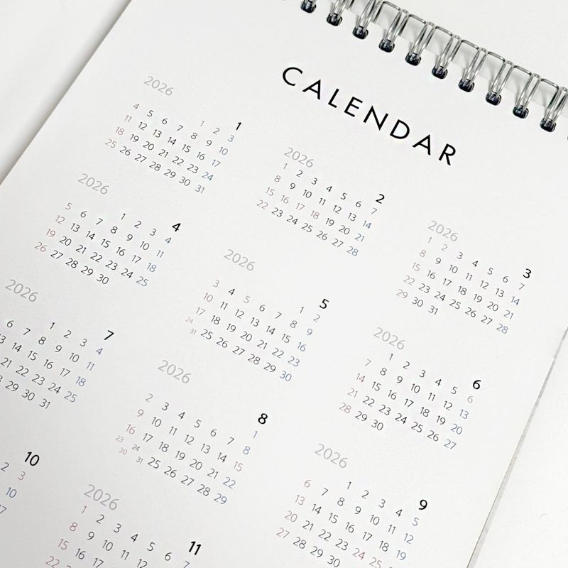 2025 My favorite calendar - desk