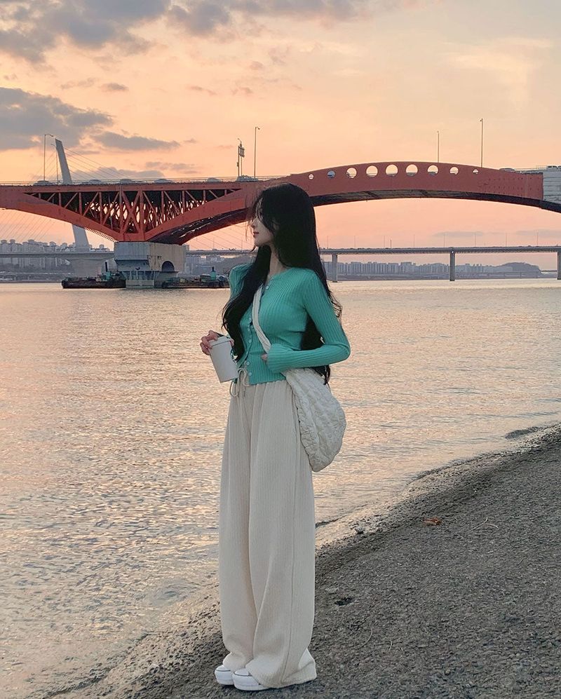 [BELLIDE MADE] Cloud Rib Rubber Waist Wide Pants