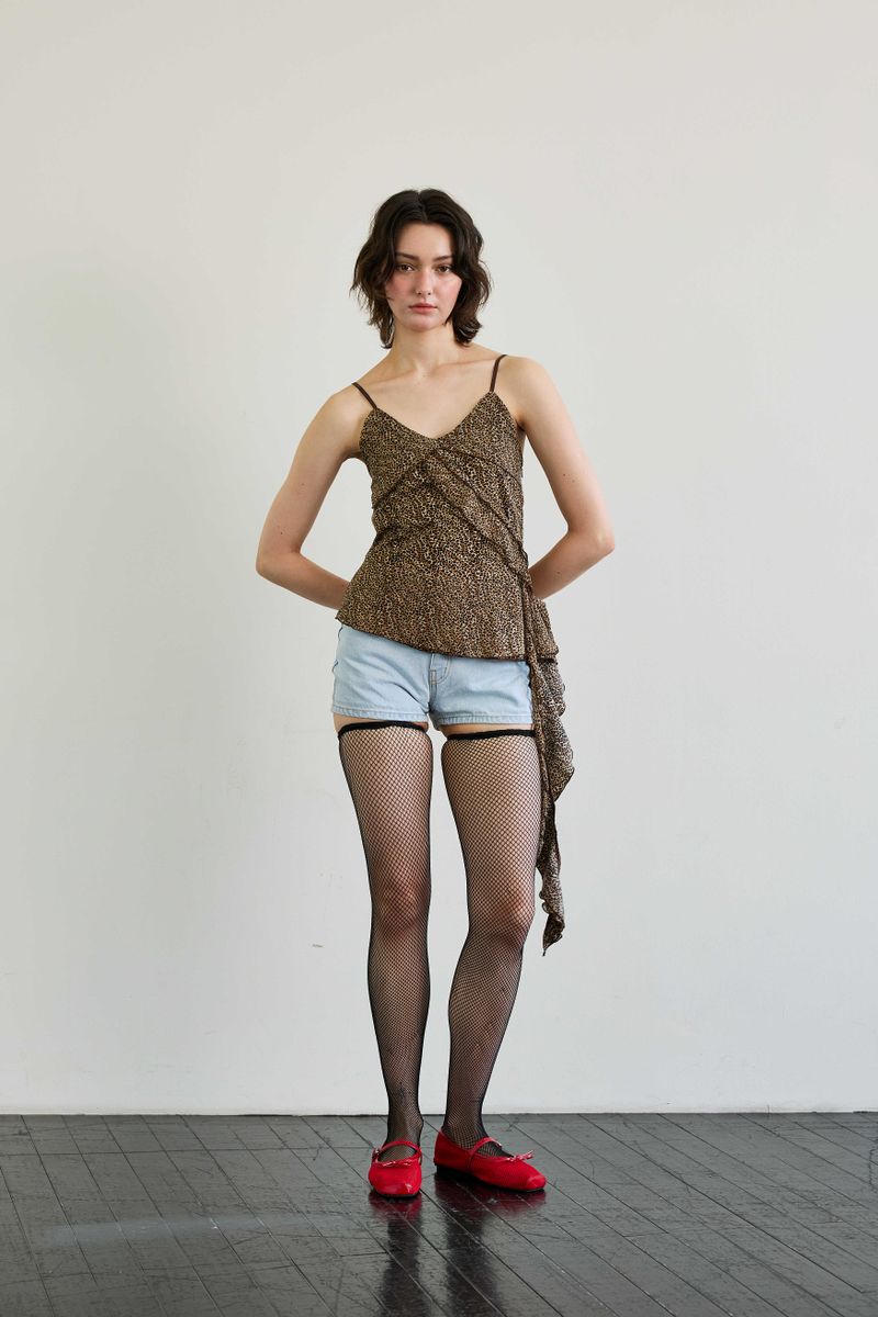 LEOPARD FRILL SLEEVELESS TOP / BROWN