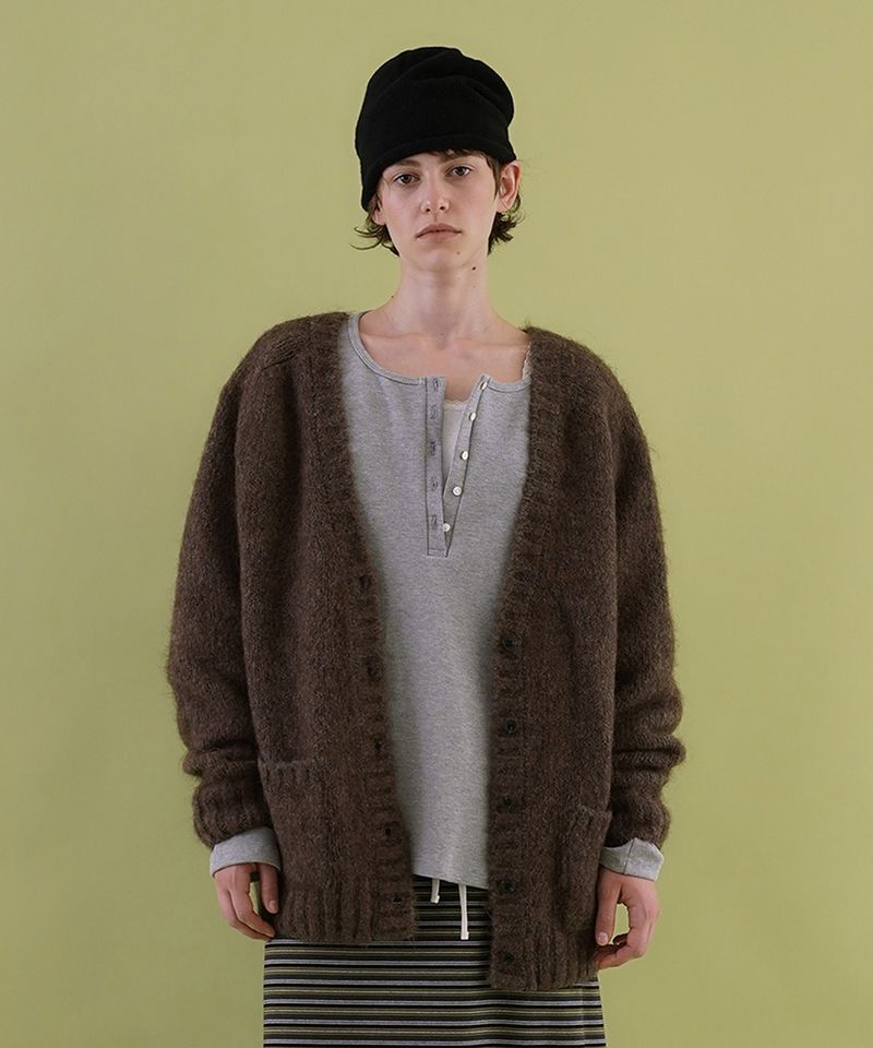 WITHOUTSUMMER（ウィズアウトサマー）の「Softy alpaca cardigan_brown（Tops）」