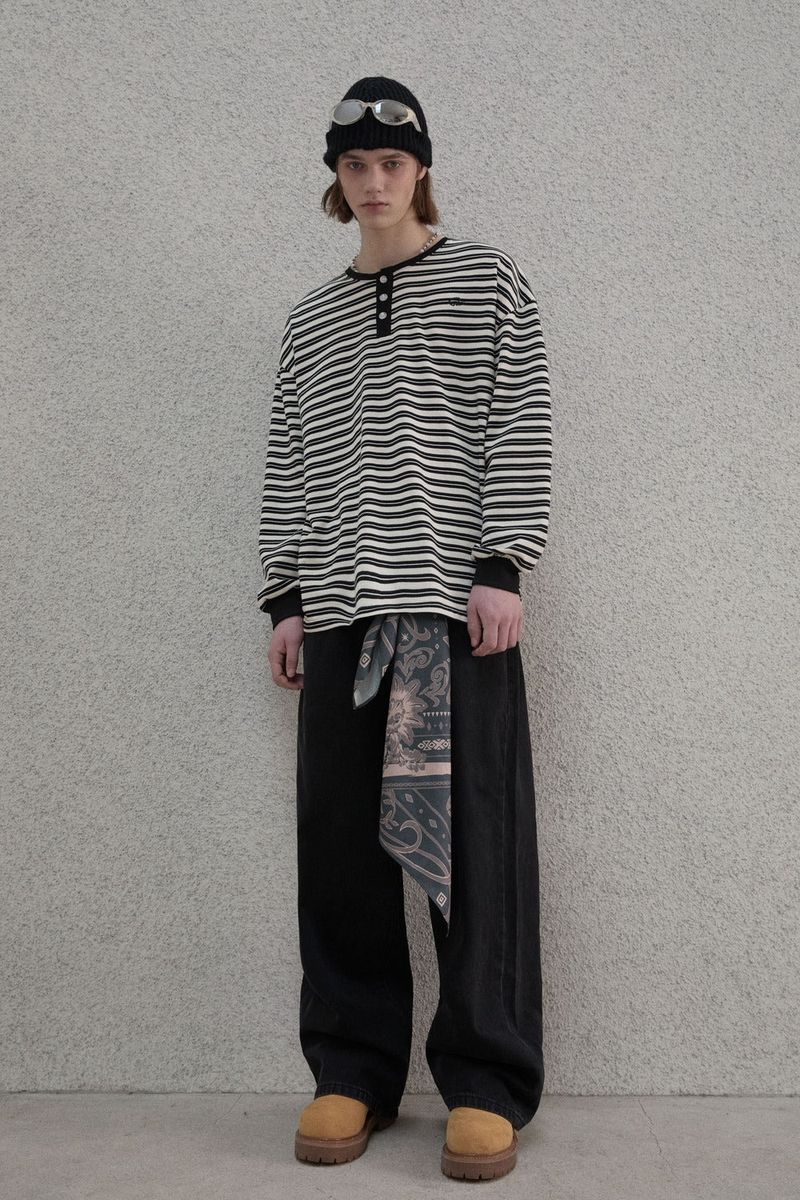 Stripe Henry neck T-shirt - Black