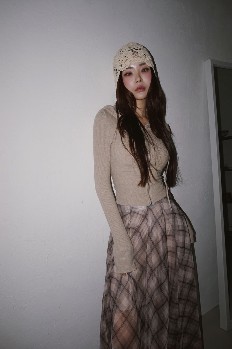 Long Check Chiffon Sharalla Skirt