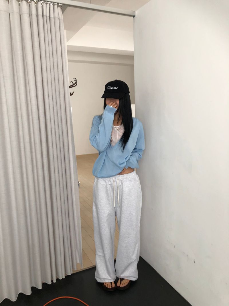 Breeze Deep V-Neck Knit