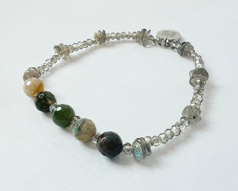 GEM STONE LABRADORITE BRACELET