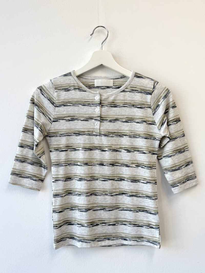 pattern henly neck T