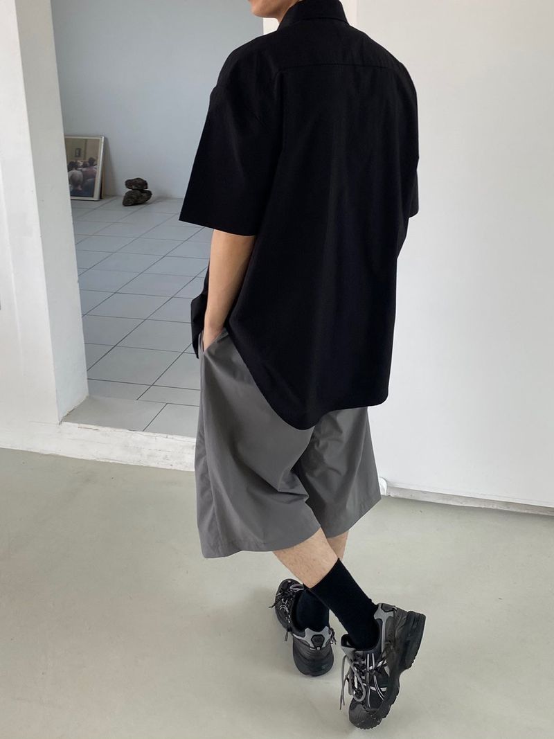 Two tuck wide banding half pants 2C