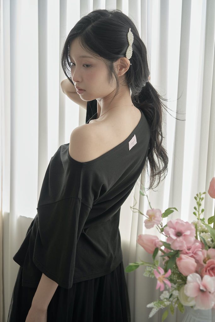 ビッグリボンストラップルーズトップス - black