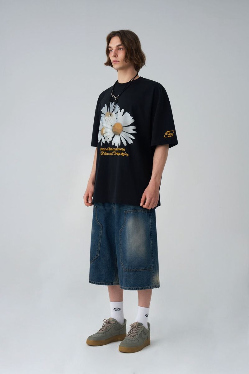 Flower Point Short-sleeved