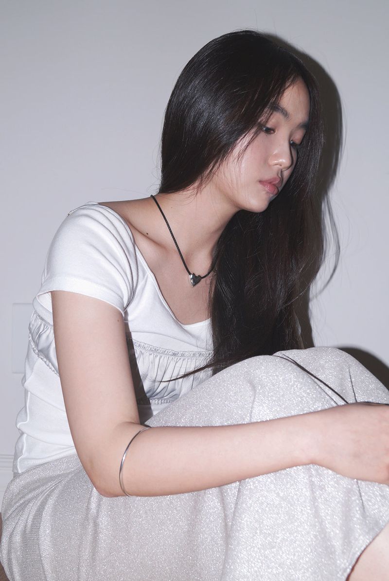 HEART STRING SILVER NECKLACE