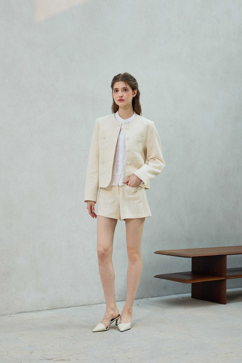 CHERISH TWEED SHORTS PANTS / WHITE