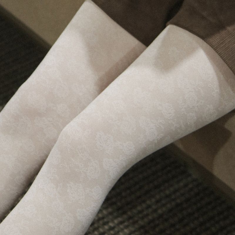 onnitella（オニテラ）の「vintage rose tights (2colors)（Fashion Accessories）」