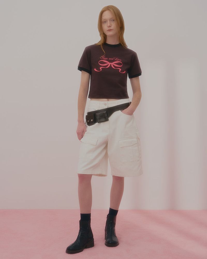 LOVE RIBBON RINGER TSHIRT-BROWN