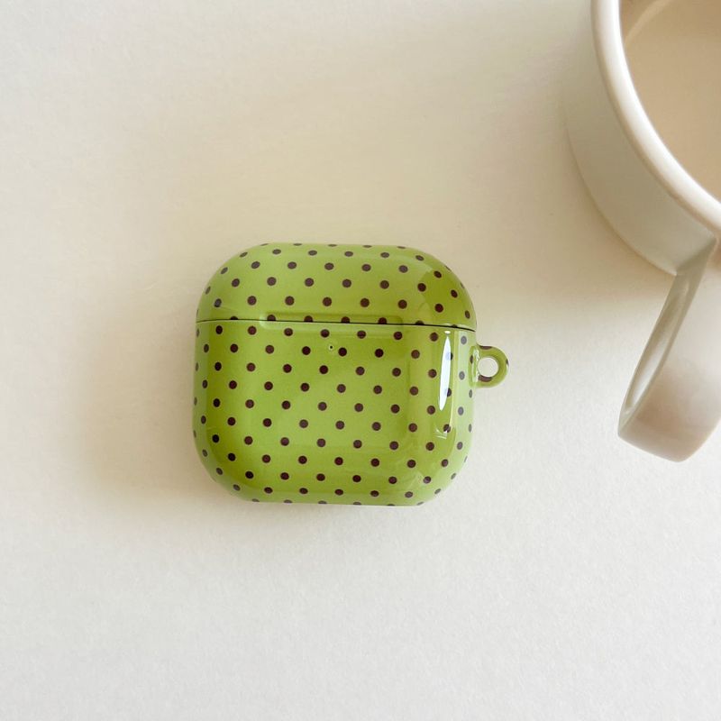 ofmoi（オブモイ）の「kiwi dot glossy airpods case（Smartphone Accessories）」