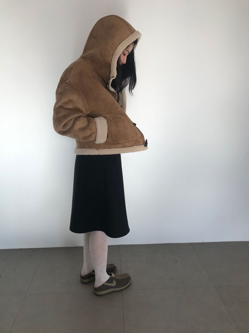 Femme Duffle Hooded Faux Shearling Jacket (2color)