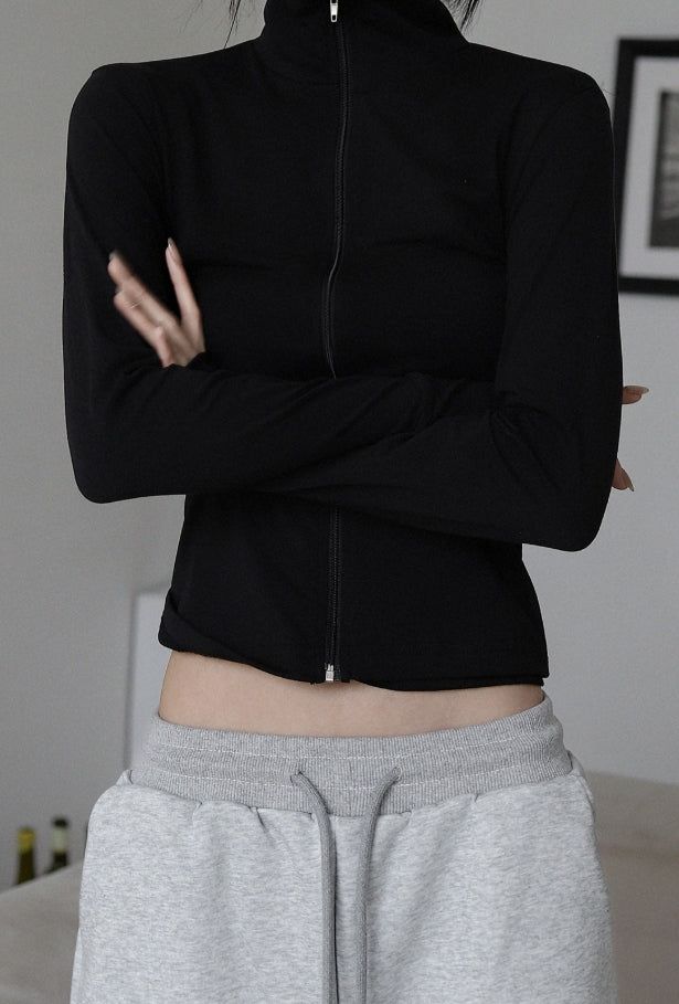 Beni Zip-up Long Sleeve Top