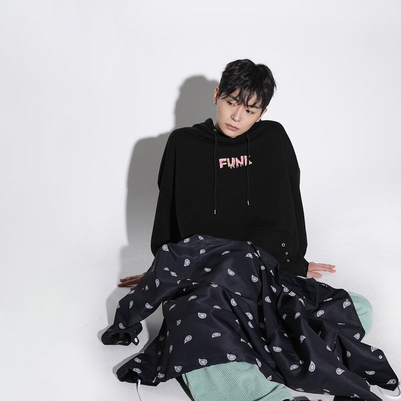 MELTING FUNK HOODIE black