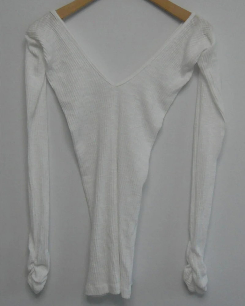 v elf tee