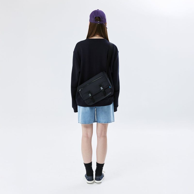 MESSENGER BAG (BLACK)