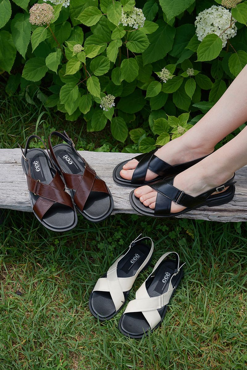 NIE CROSS STRAP SANDALS_3COLORS