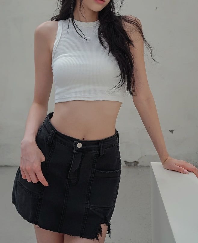 [MADE] UL 4seasons crop sleeveless