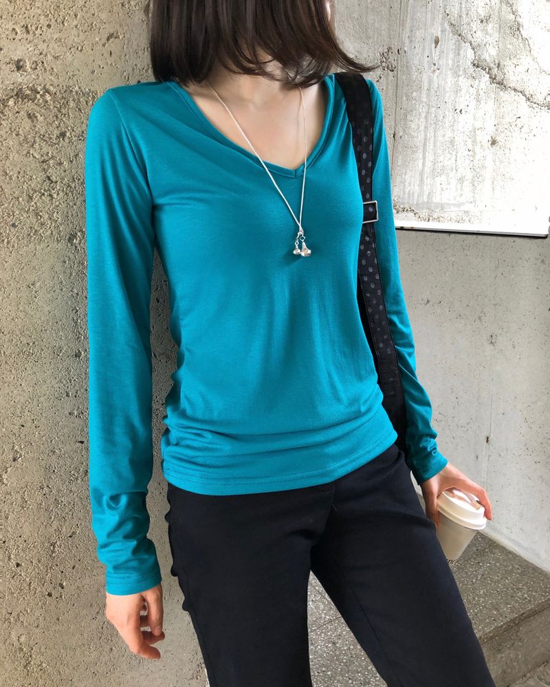 [ORIGINAL] Nimo Deep V-neck long-sleeve T-shirt