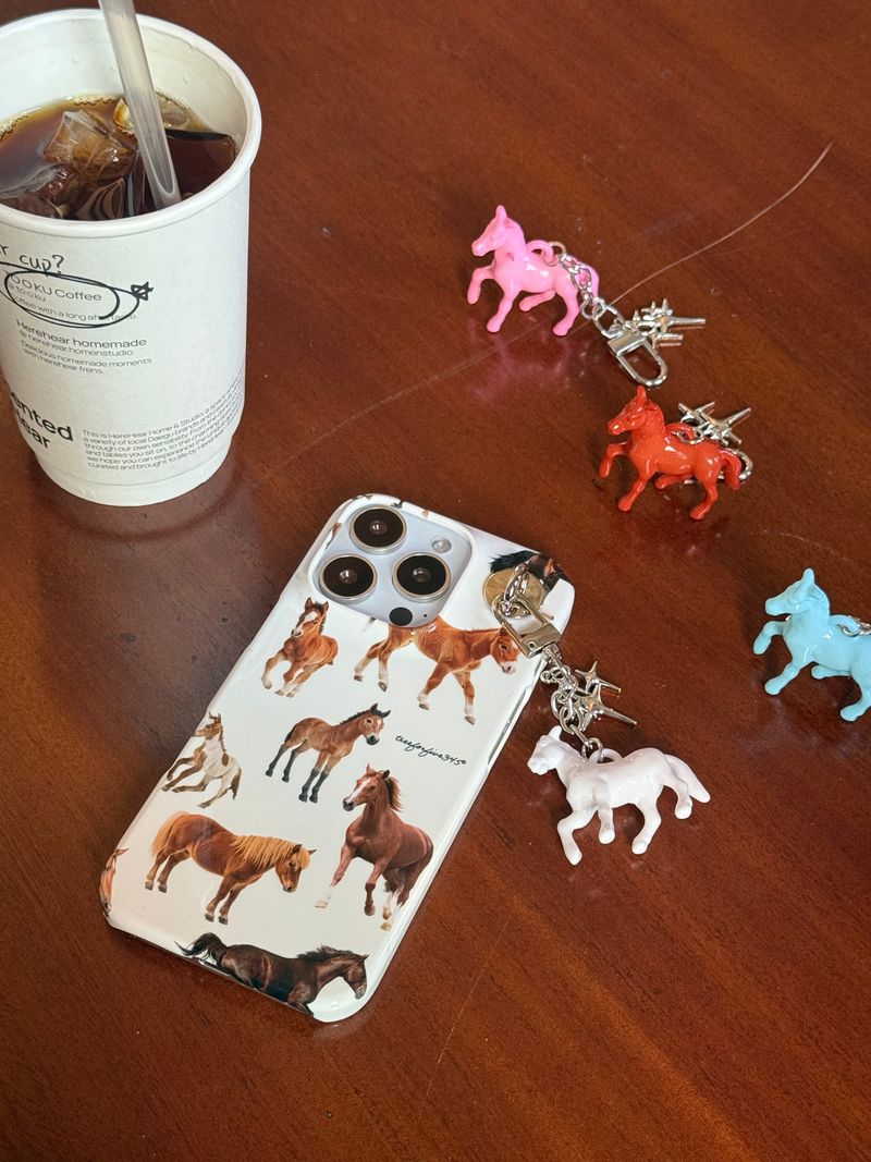 HORSE FIGURE KEYRING / TREEFORFIVE345